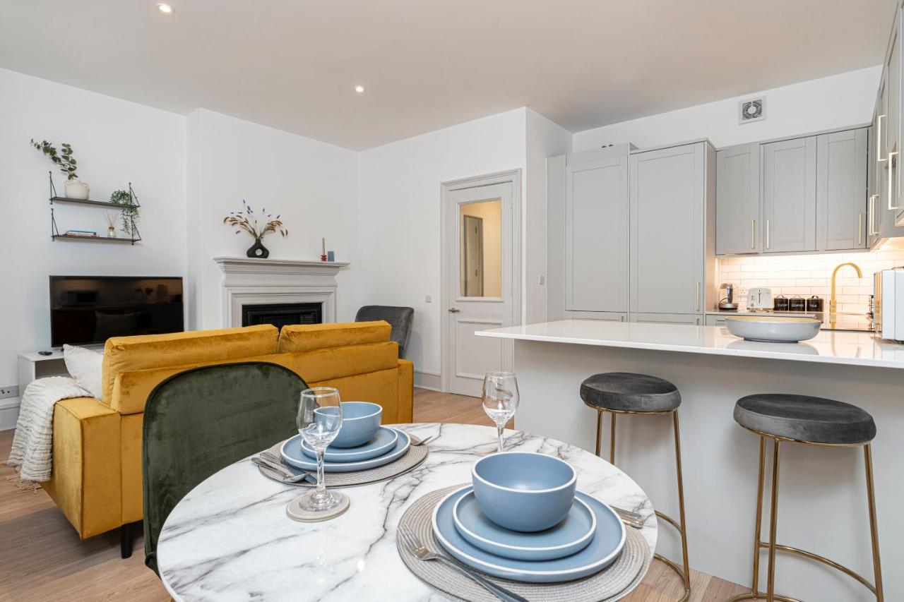 Stylish 1 Bed Flats In Soho, Next To Piccadilly Circus And Trafalgar Square Londýn Exteriér fotografie