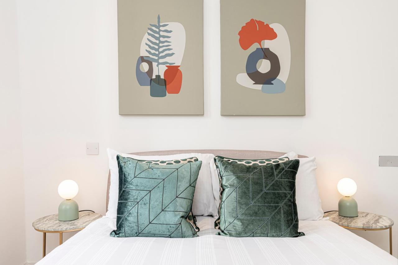 Stylish 1 Bed Flats In Soho, Next To Piccadilly Circus And Trafalgar Square Londýn Exteriér fotografie